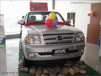 威虎皮卡转战国内市场 刷单风波引热议，皮卡销售模式面临新挑战